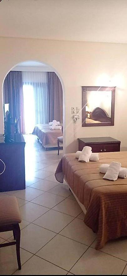 Europa Beach Hotel Галаксиди Экстерьер фото